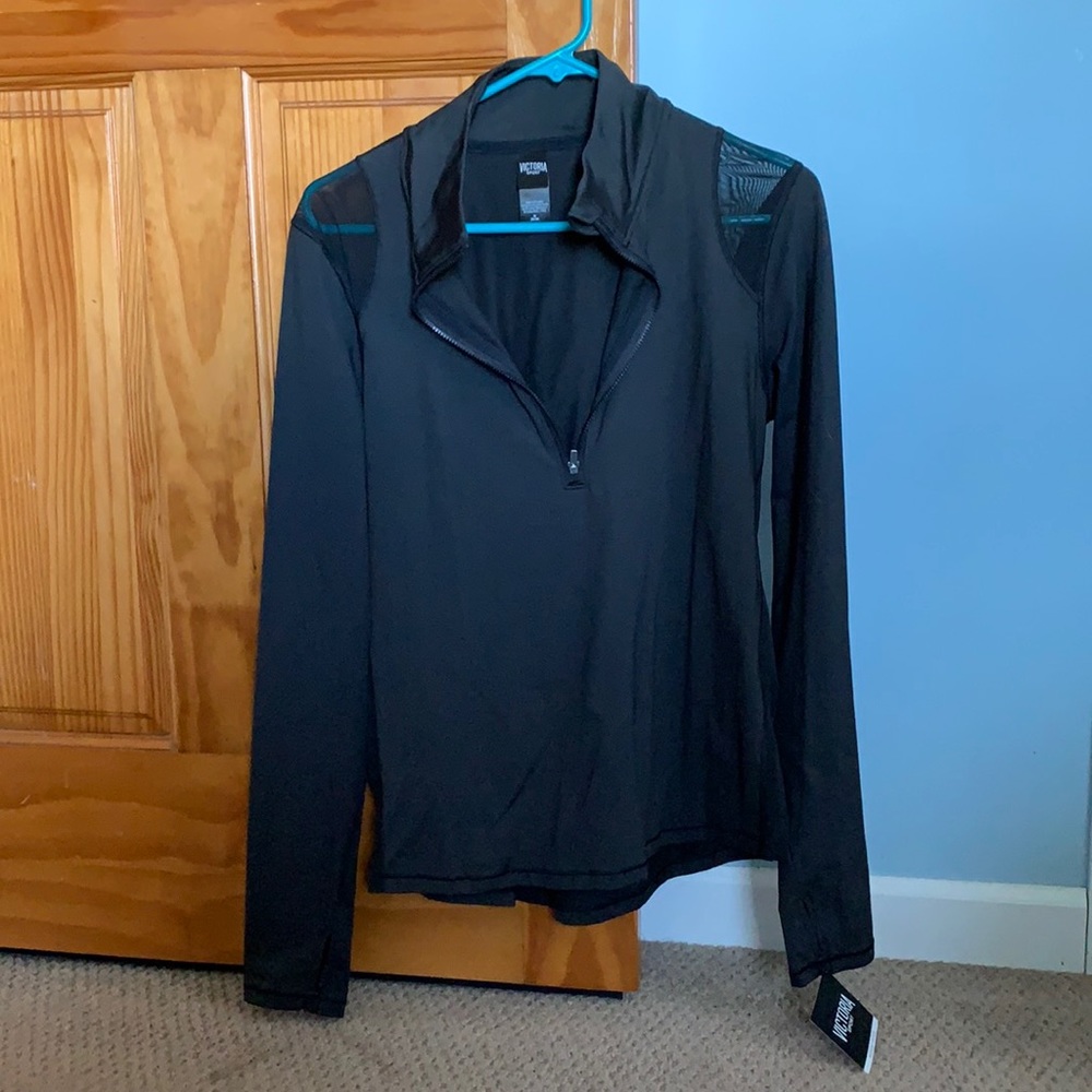 Victoria’s Secret Quarter Zip Body Wick Top NWT
